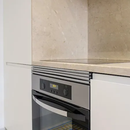 Apartment Superb In Historical Centre